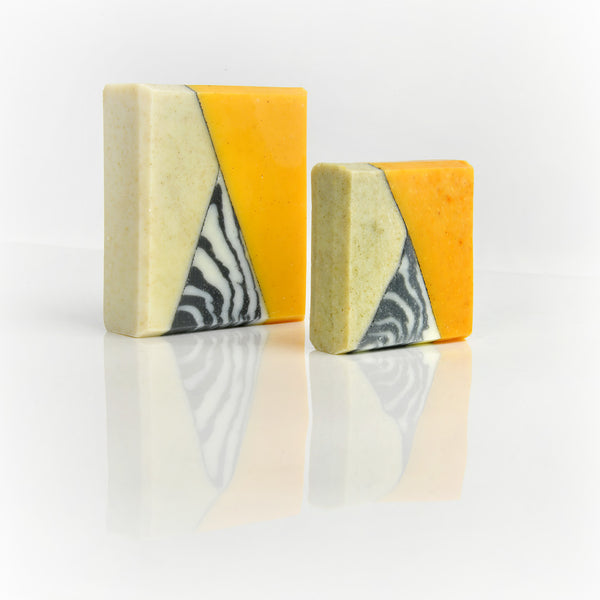 savon-naturel-heliodore-artisanal-karite-coco-jaune-zebre-printemps