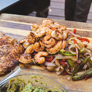 Chicken and Shrimp Fajitas with Guacamole