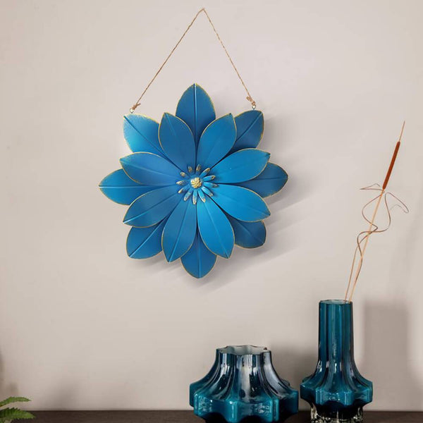 Hanging_Blooming_3D_Metal_Flower_Wall_Decor_Blue_Scene