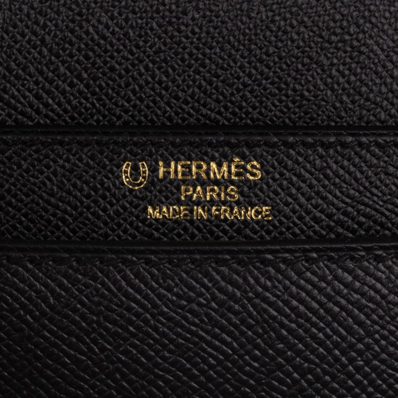THE HORSESHOE STAMP: THE SECRET BEHIND HERMES’ MOST EXCLUSIVE BAGS