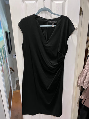 Rinascimento Black Dress, Made in Italy- Size L – Sell My Stuff Canada -  Canada's Content and Estate Sale Specialists