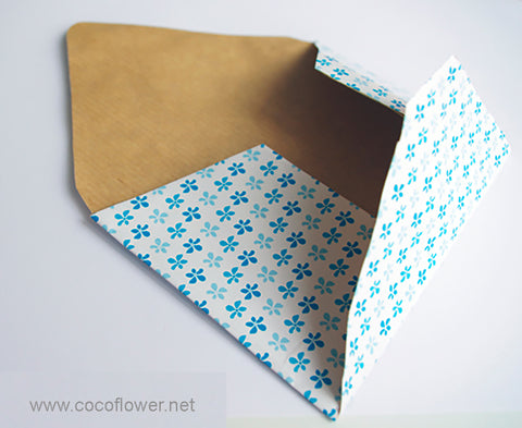 Fold konvolutter i form - Fastgør kanter med lim