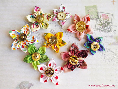 "Let your creativity bloom with these simple steps to fabric flower perfection! 💐 #HandmadeHappiness"