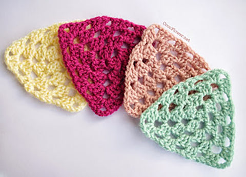 Crochet Triangle Bunting Tutorial: Bright and Beautiful!
