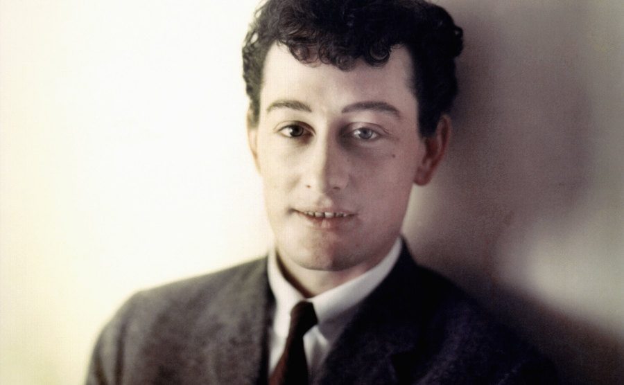 buddy holly without glasses 