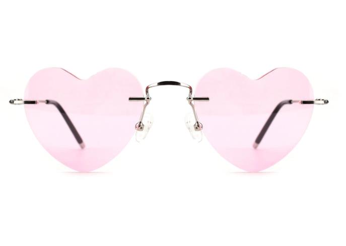pink hreat shaped glasses