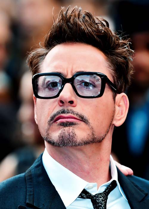 Combination of Tony Stark glasses and stylish personality