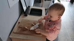 criança-na-cozinha-faca-de-autonomia-montessori-facas-montessori-método-montessori-mini-chef-kitchen