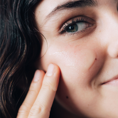 Textura de gel facial de tepezcohuite sabila y linaloe