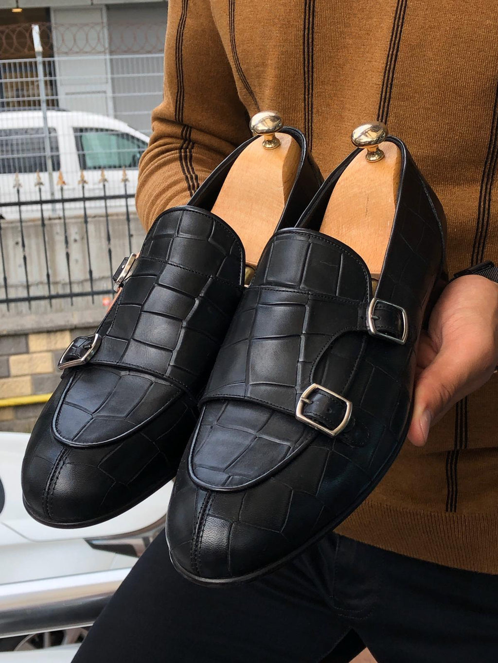 Louis Black Special Edition Neolite Buckle Loafer