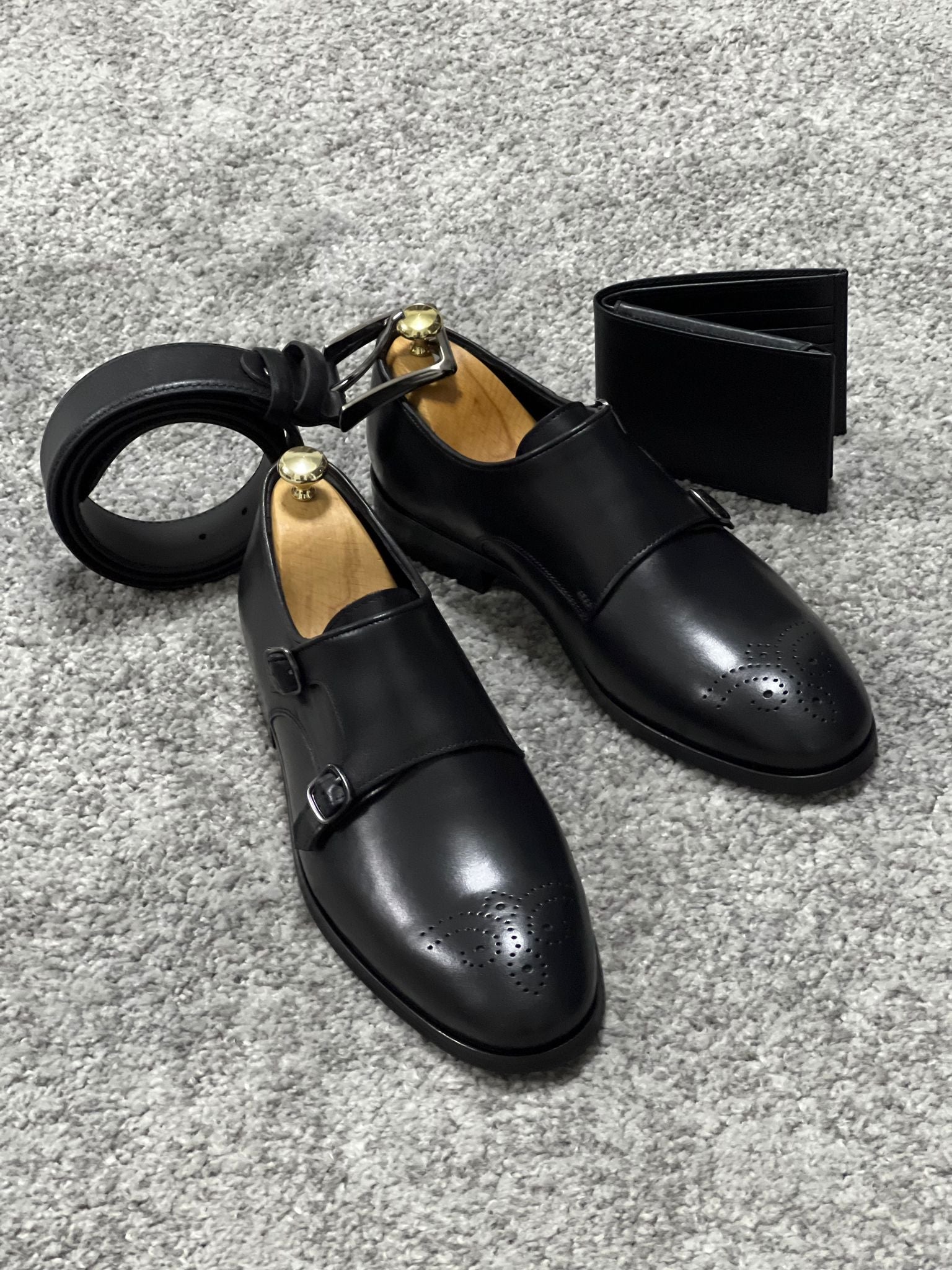 Louis Special Edition Neolite Sole Double Monk Stap Black Shoes | VICLAN