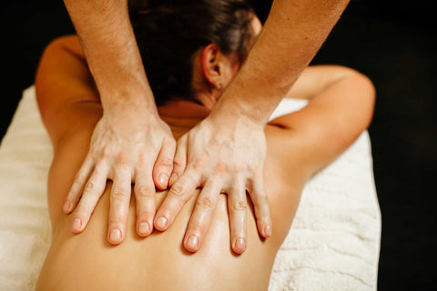 Massage du dos et de la nuque