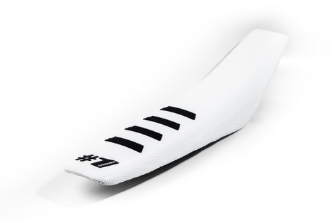 ONE GRIPPER SEAT COVER - RIBBED - WHITE/BLACK