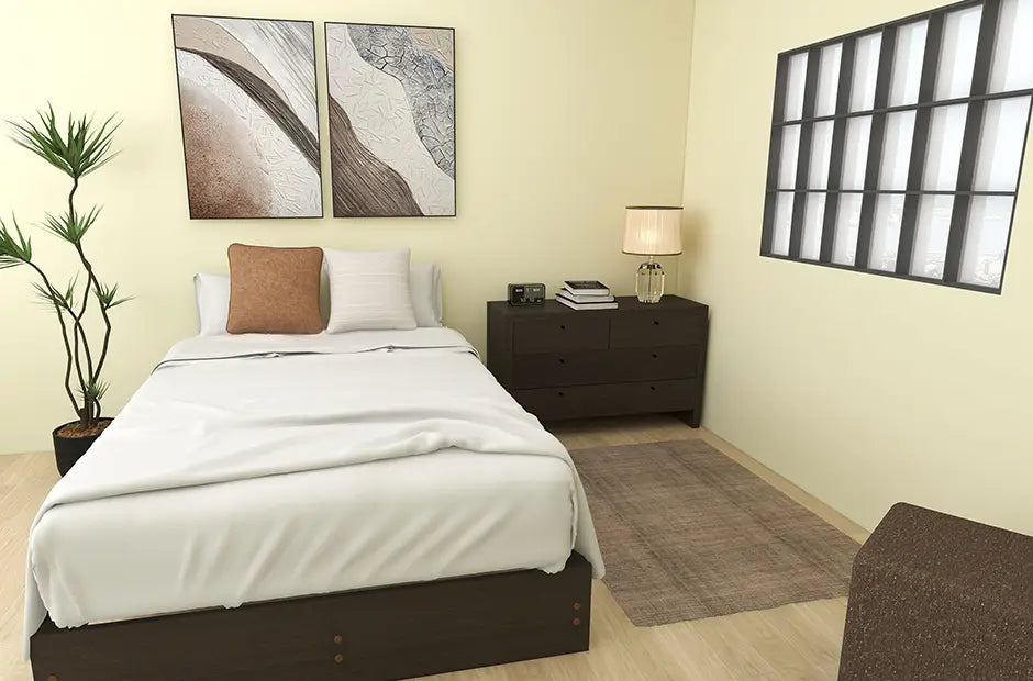 ベッドとキャビネットがお部屋の雰囲気に調和している寝室