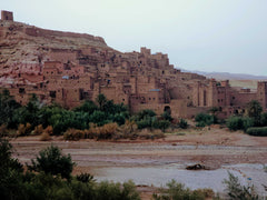 kasbah di ait ben haddou vista dall'altro lato del fiume