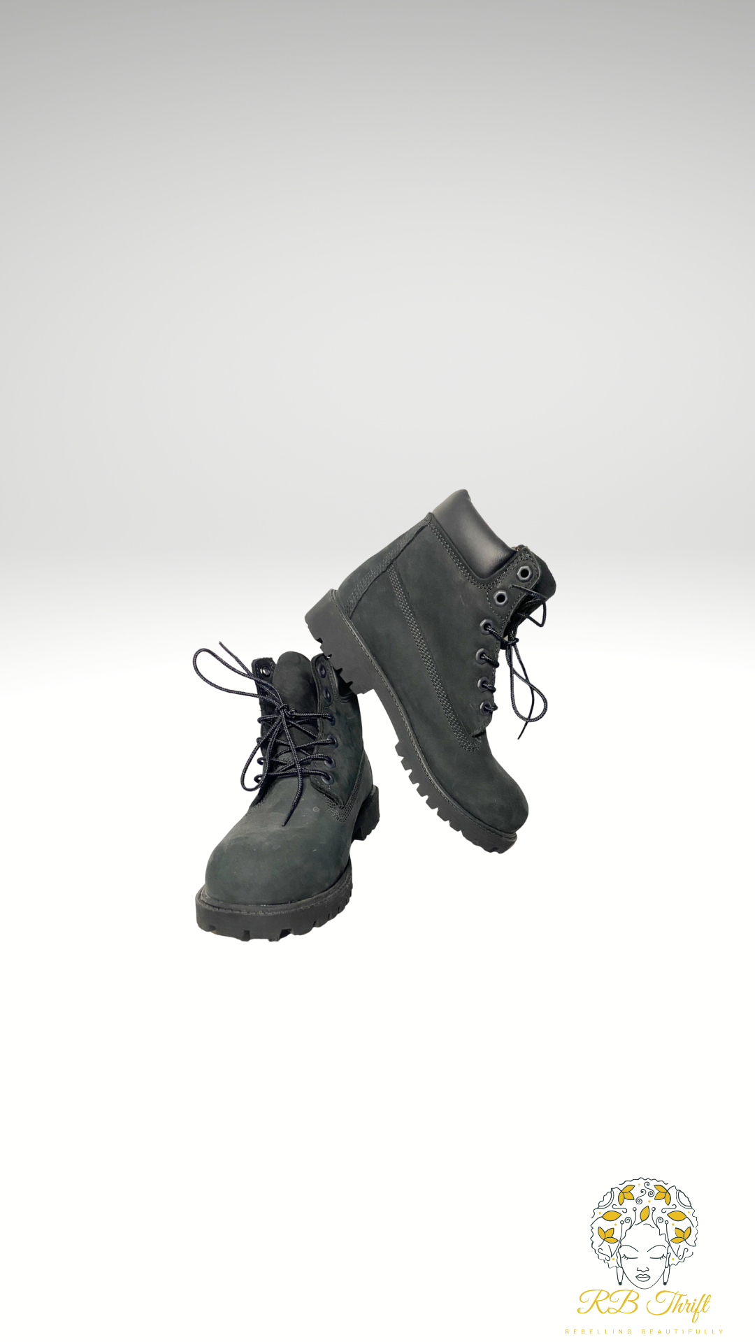 virtud Más temprano Pareja Black Timberland Boots (size Grade School 4) – RB Thrift