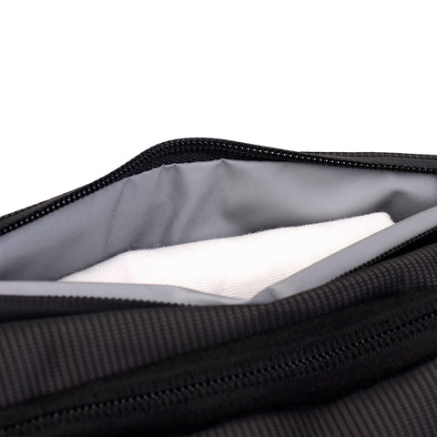 Buy Travel Waist Bag Online - Waterproof Last Pocket - Destinio.in