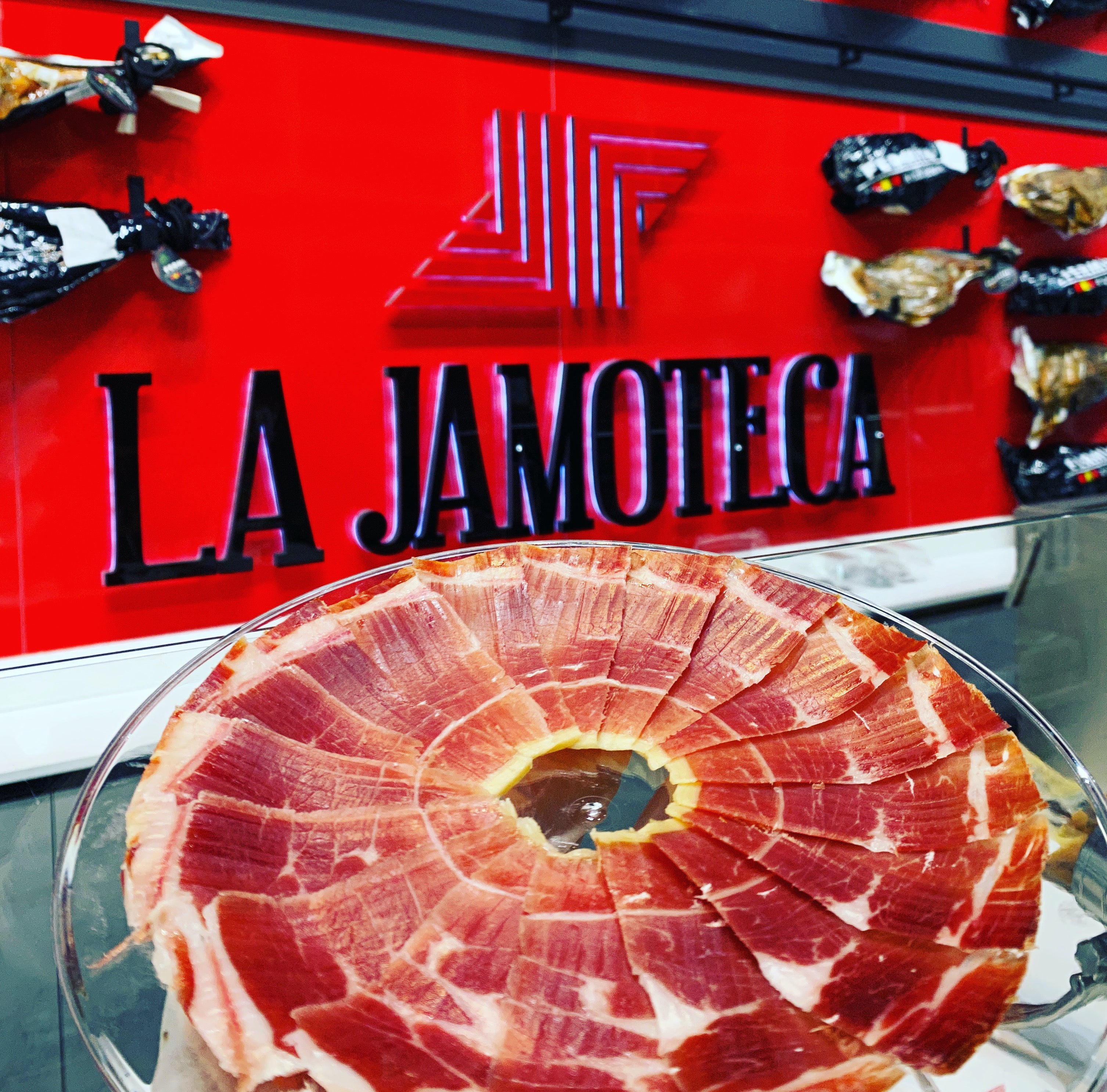 LA JAMOTECA: because you have great taste!