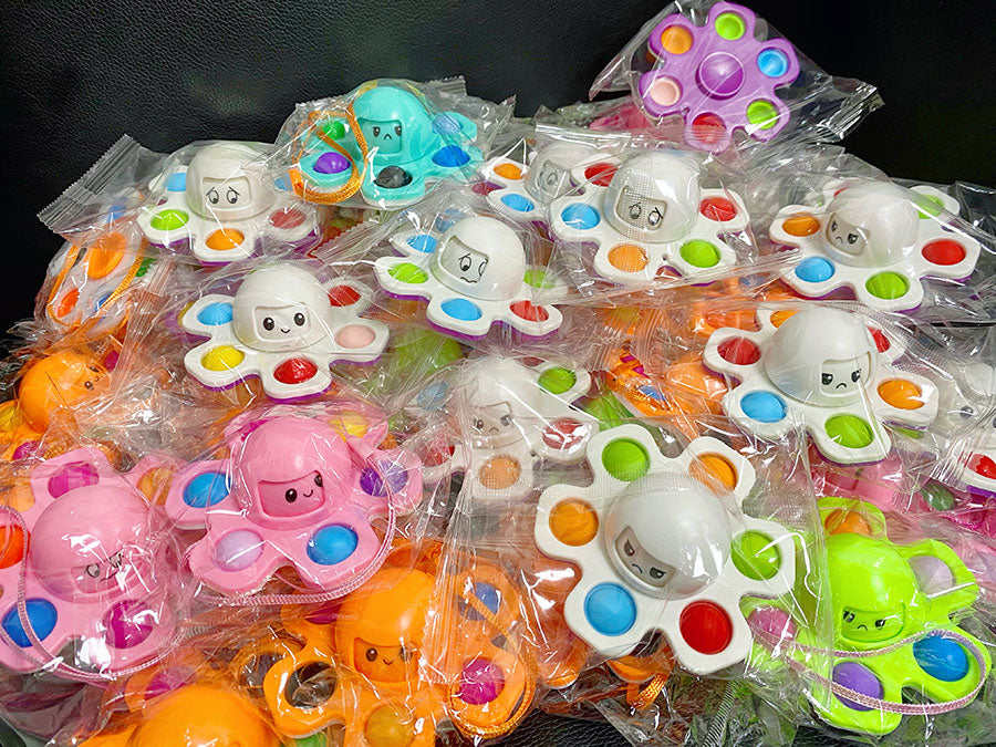 プッシュバブル スピナー,顔が変わる回転おもちゃ新感覚,プッシュボタン,ストレス解消