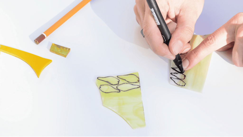 Tracing stained glass design - glass choosing