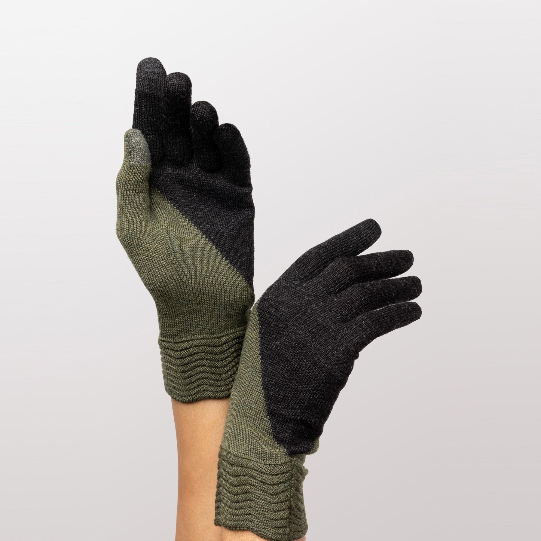 meraklon liner gloves