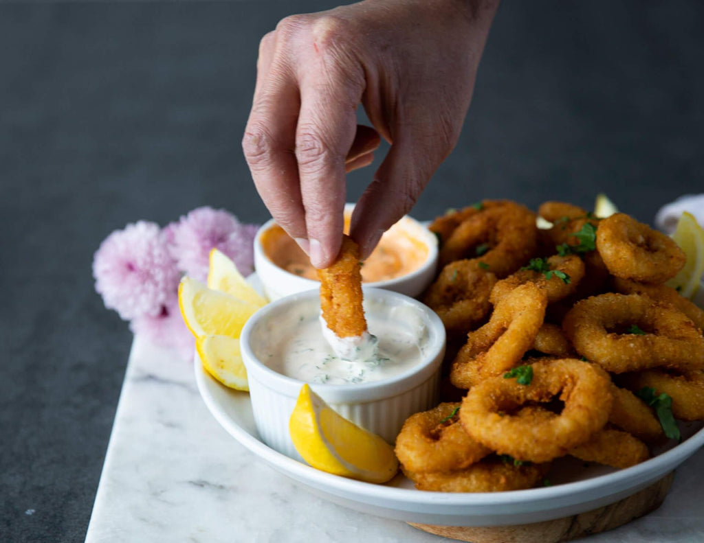 Breaded Calamari With Homemade Tartar Sauce & Chipotle Sauce