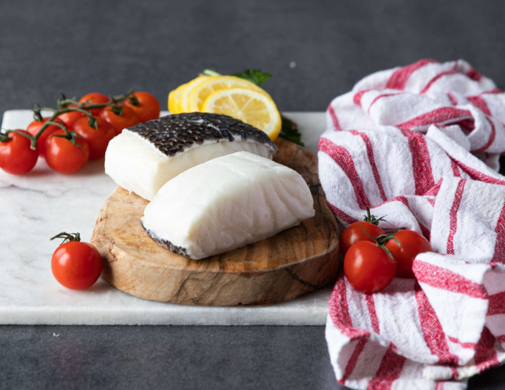 Sealand snapper fillets with green beans and lemon slices