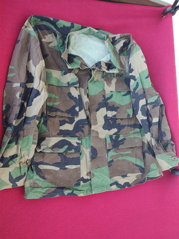 US Army BDU Medium X-Short Cold Weather Field Jacket Woodland Camo