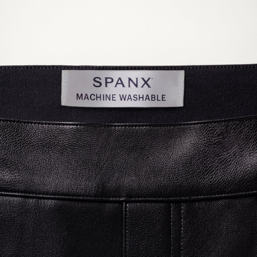 Spanx Leather-Like Slim Straight Pant-Luxe Black – Adelaide's Boutique
