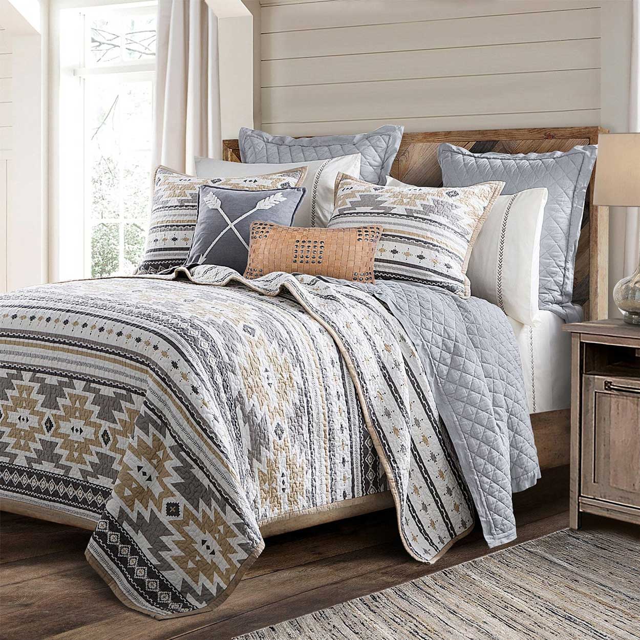 White Pine Reversible Quilt Set