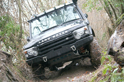 Land Rover Discovery 2 in action