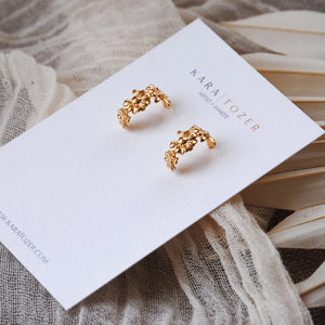Gold Floral Hoop Earrings - Autumn and June