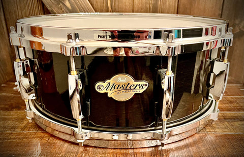 Pearl Master's Custom 14x6.5” Gloss Maple Snare Drum – DrumPickers