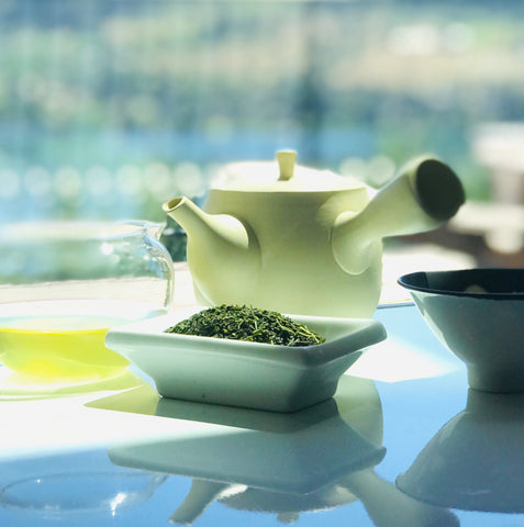 A Kyusu is a traditional Japanese teapot mainly use to brew green tea. Kyusu means teapot in Japanese and is commonly used to refer to a teapot with a side handle.