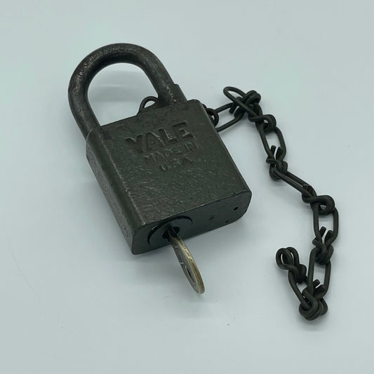 Vintage US Navy Lock with Key (Item Number 0014)