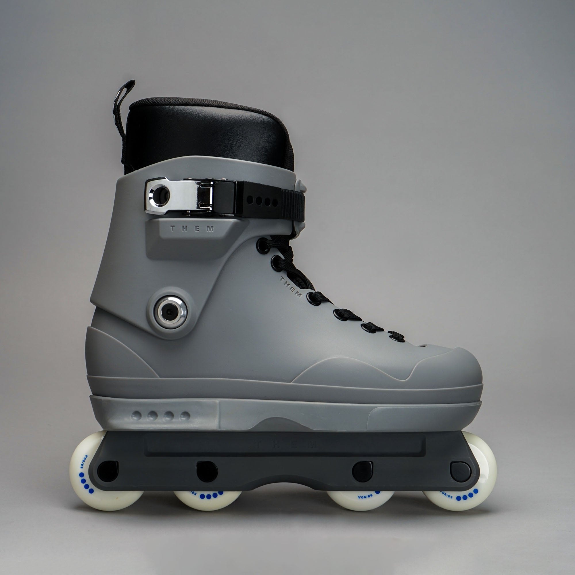 豊富な品 Them Skates 909 Grey 2022 ゼムインラインスケート impressio.de