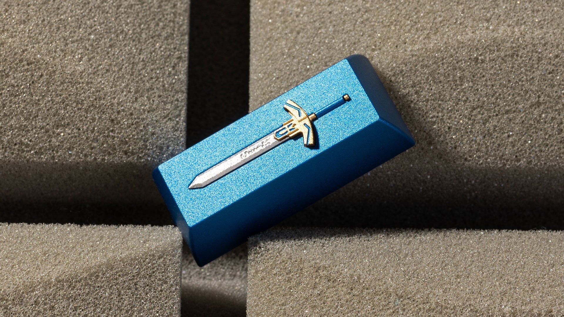 keychron-sword-aluminum-alloy-artisan-keycap-3__PID:1f9d8d4c-3f60-4028-9b29-84b0fafdf765