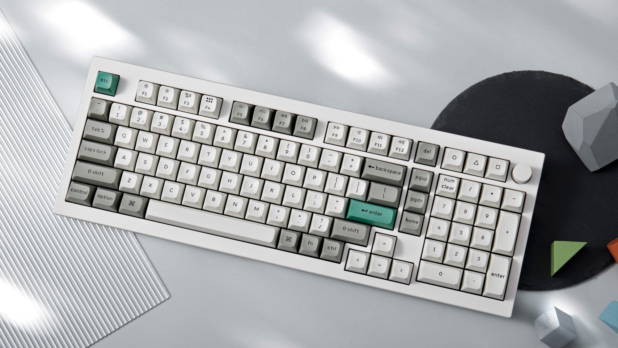 Keychron Q5 Max 96% Layout QMK/VIA Wireless Custom Mechanical Keyboard