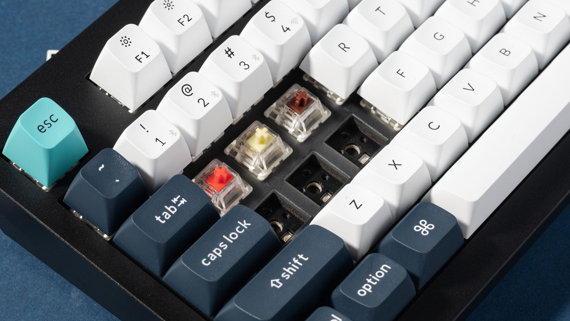 Keychron Q5 Max QMK/VIA Wireless Custom Mechanical Keyboard