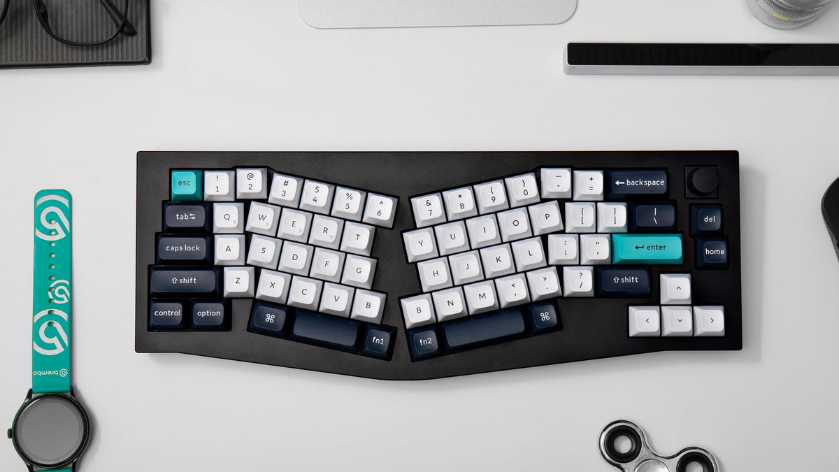 A Refined Piece Of Metal Art of Keychron Q8 Max 65% Alice Layout QMK/VIA Wireless Custom Mechanical Keyboard