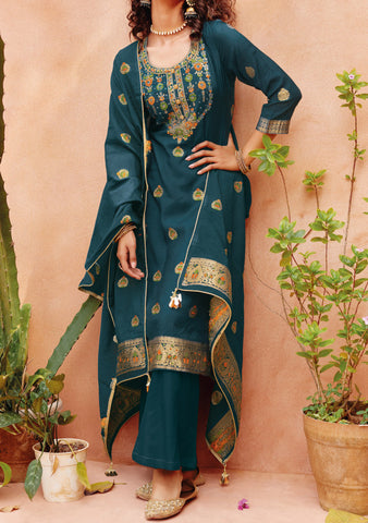 <img src="deshibesh.com" alt="Eba Hurma Designer Salwar Kameez">