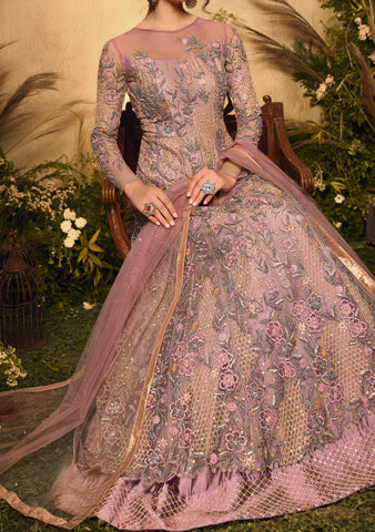 <img src="deshibesh.com" alt="Wedding Fashion Trends 2021">