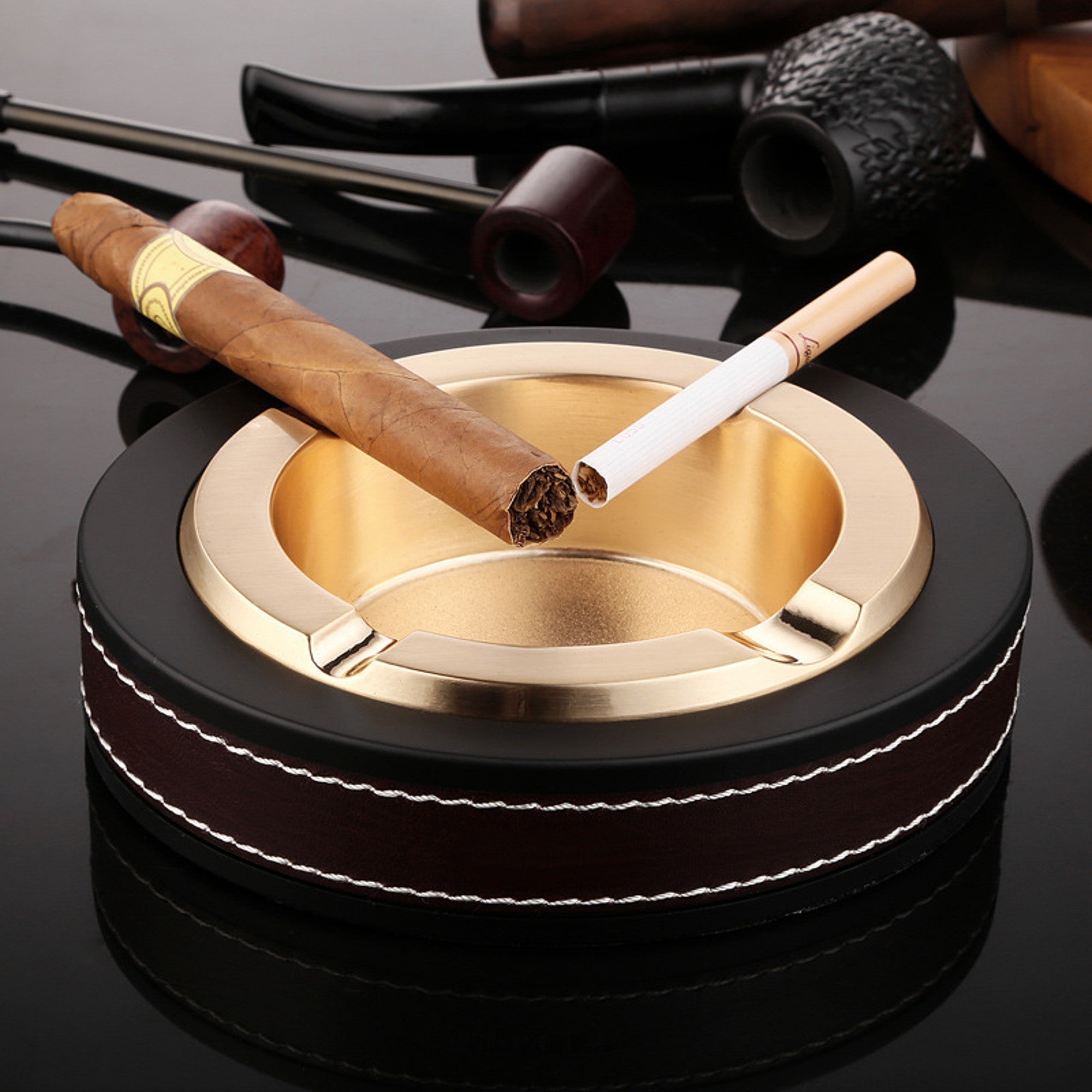 Cigarette Holder Ring Metal Bee – Ashtray Planet