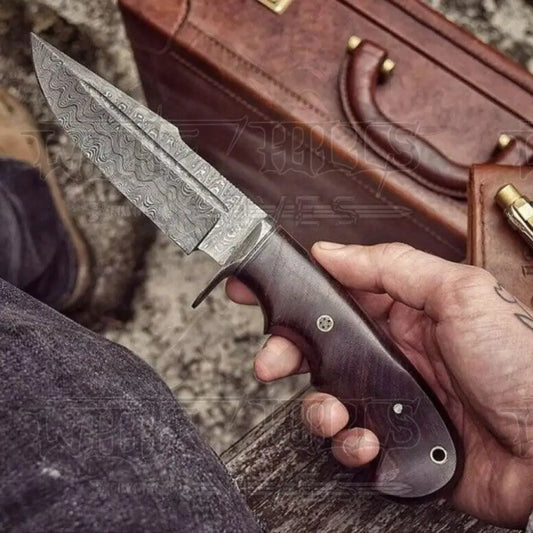 Handmade Damascus Skinner knife - Camping Knife - Wood Handle