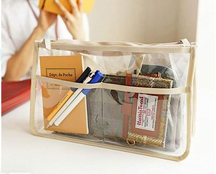 Comment utiliser les pochettes de rangement pour organiser son sac à m – Le  Secret Du Sac