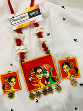 Load image into Gallery viewer, Handmade Handpainted Radha krishna dancing necklace set
