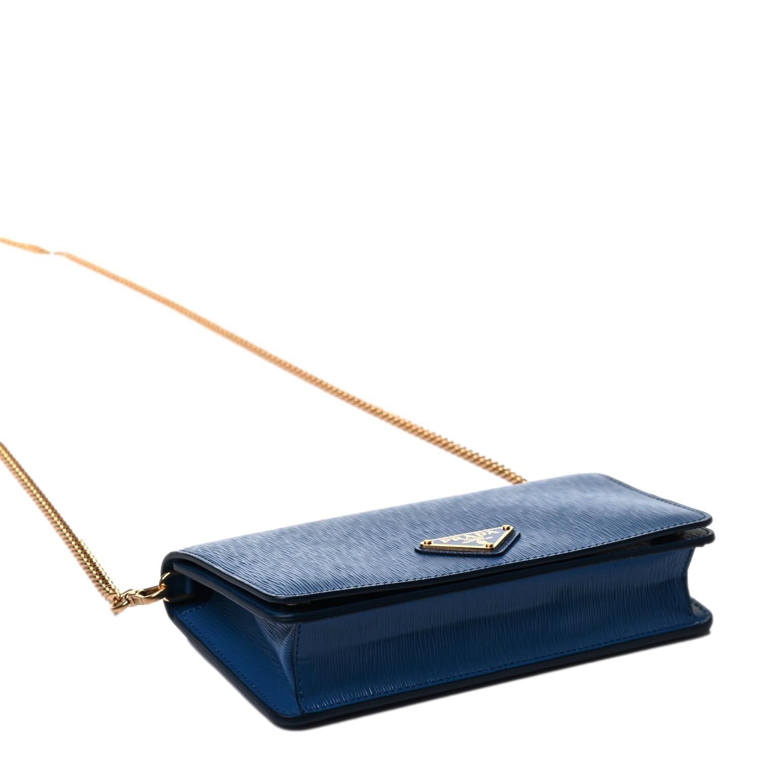 Prada Vitello Move Bluette Blue Crossbody Chain Wallet 1BP021 – ZAK BAGS ©️  | Luxury Bags