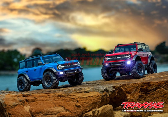 お一人様1台限定】トラクサス 1/18 TRX4M ブロンコ ブルー 97074-1