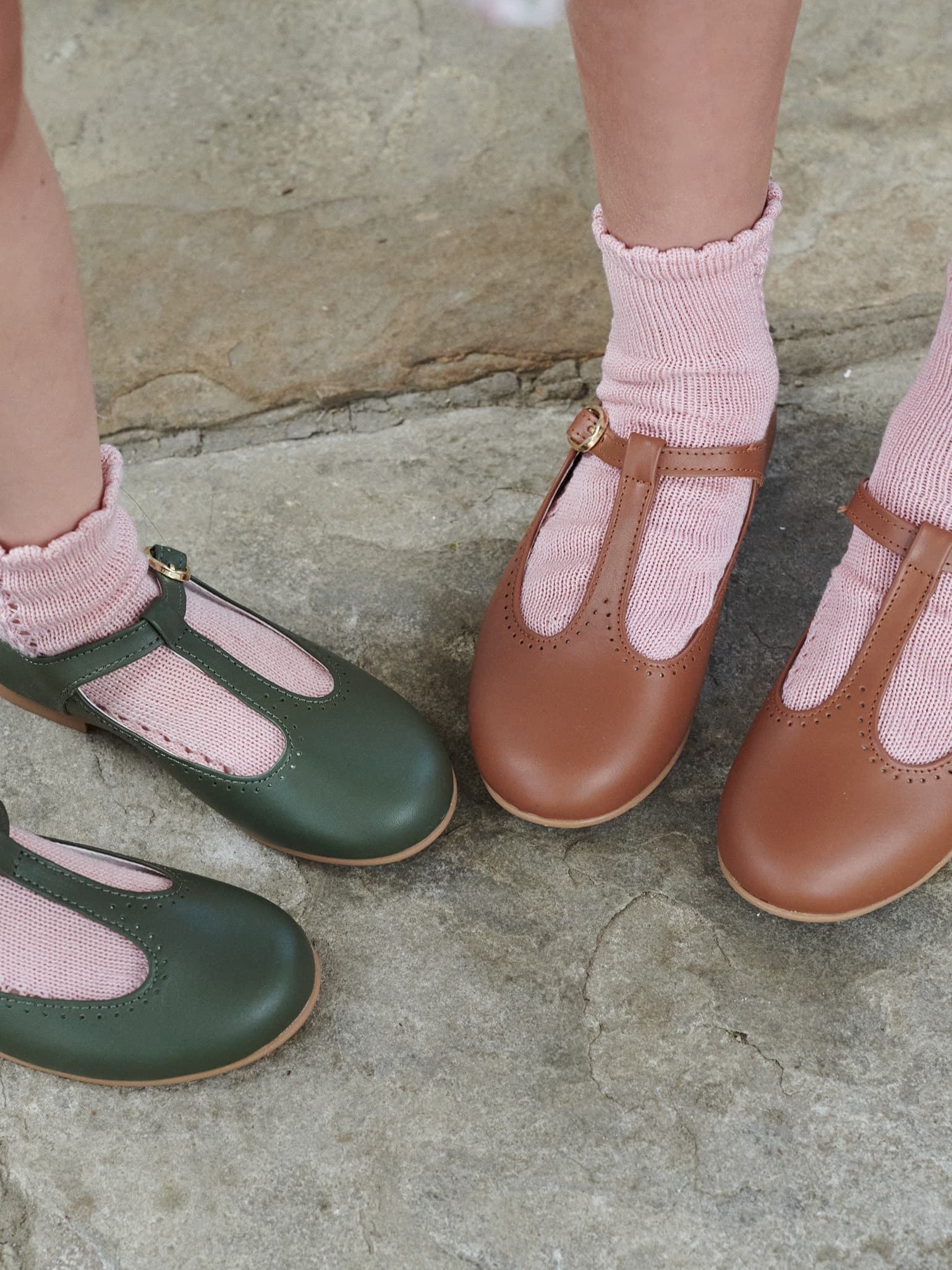 Ivory Leather Girl T-Bar Shoes – La Coqueta Kids