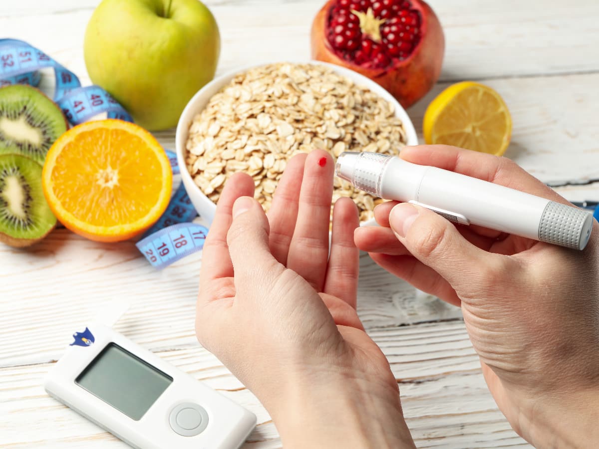 Regulation of blood sugar levels and insulin sensitivity